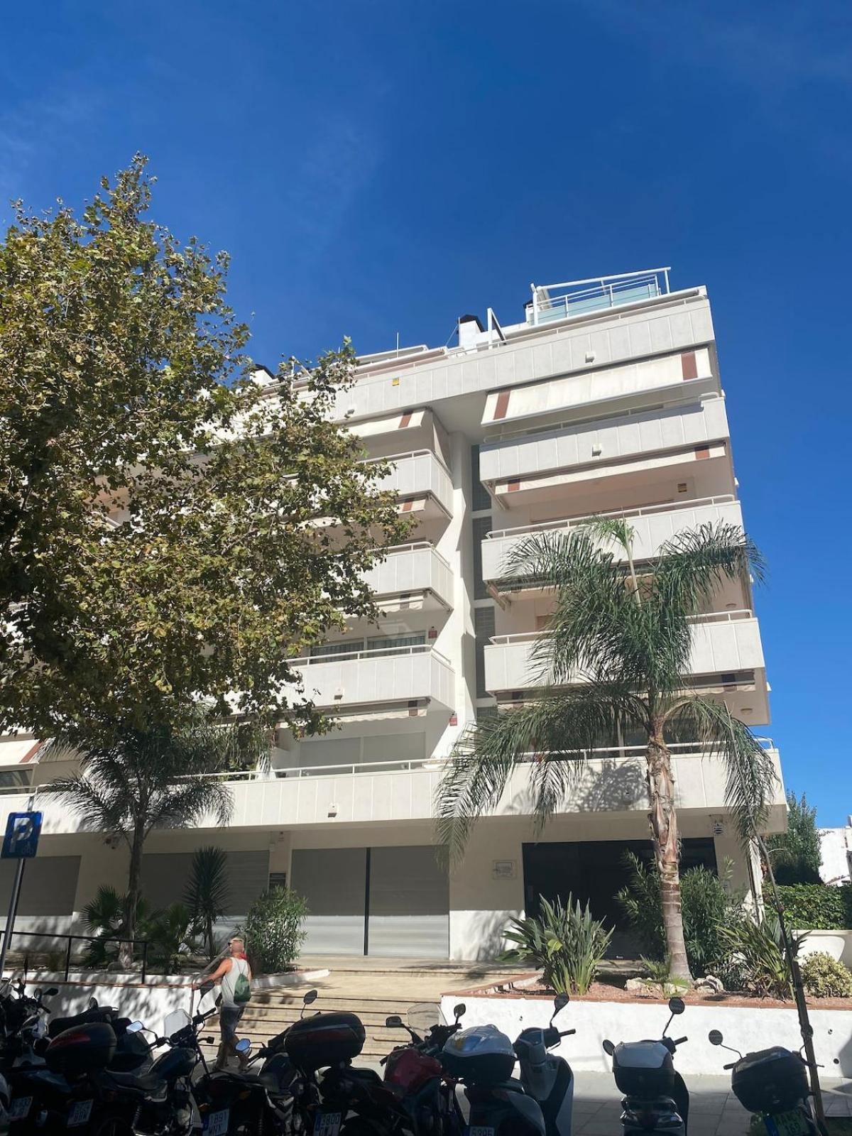 Apartamento Sofia 100 Metros De La Playa Renovado No Pierdas La Oportunidad De Disfrutar De Este Pequeno Paraiso En El Corazon De Sitges Apartment Exterior photo